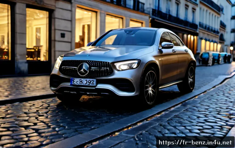 벤츠 GLC 쿠페의 최신 디자인 - Photorealistic latest-generation Mercedes-Benz GLC Coupé, unbranded grille with no visible logos or ...